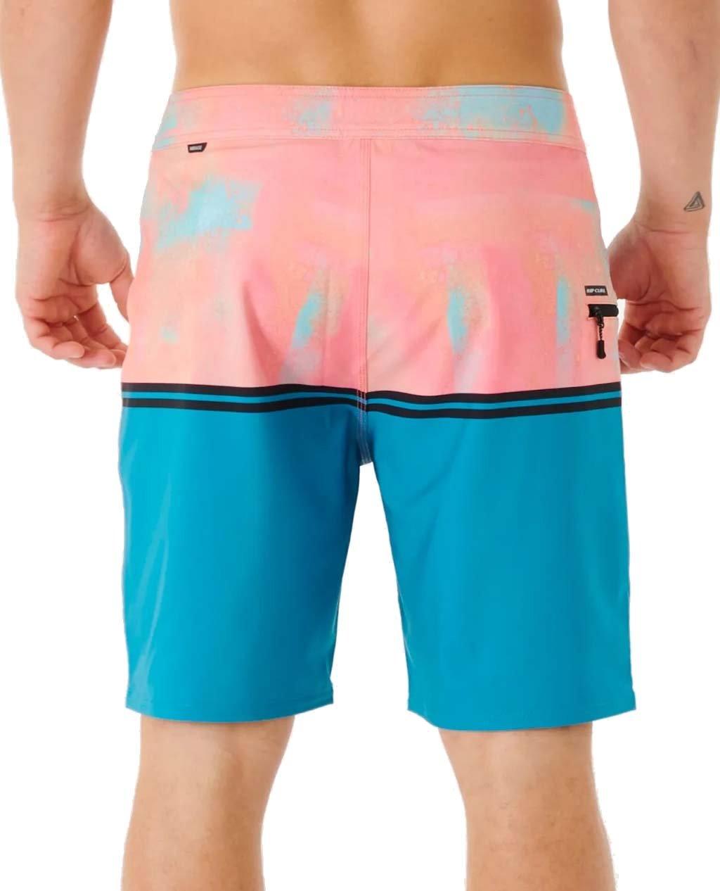 Numéro de l'image de la galerie de produits 5 pour le produit Short de surf Mirage Combined 19 po 2.0 - Homme