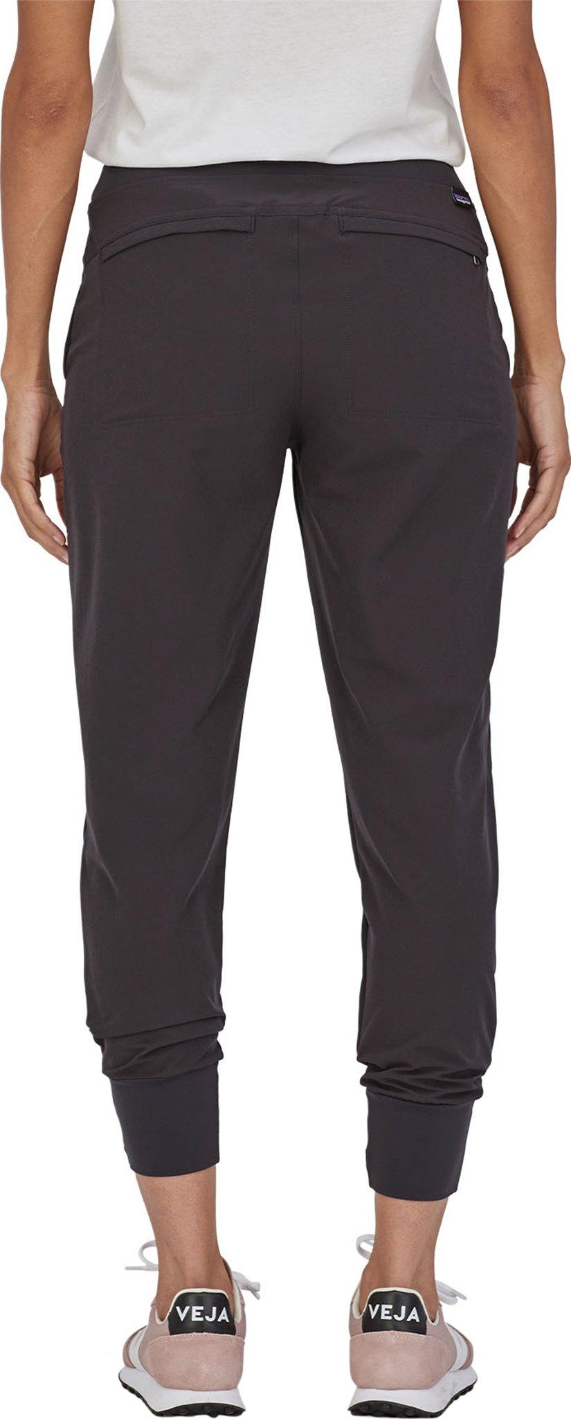 Numéro de l'image de la galerie de produits 2 pour le produit Pantalon Happy Hike Studio - Femme