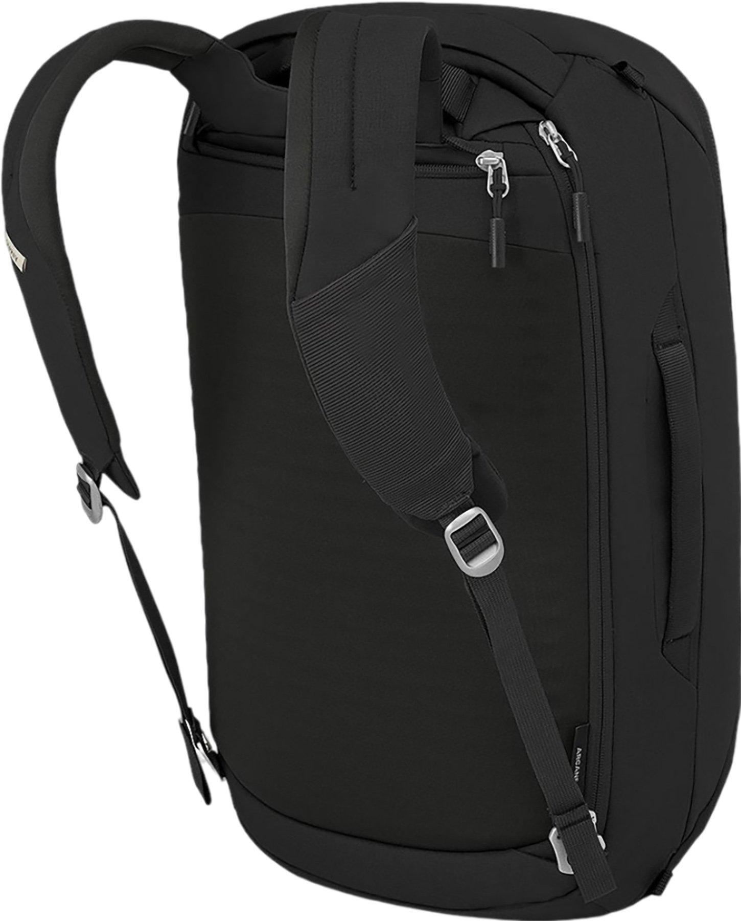 Product gallery image number 4 for product Arcane Duffel 30L