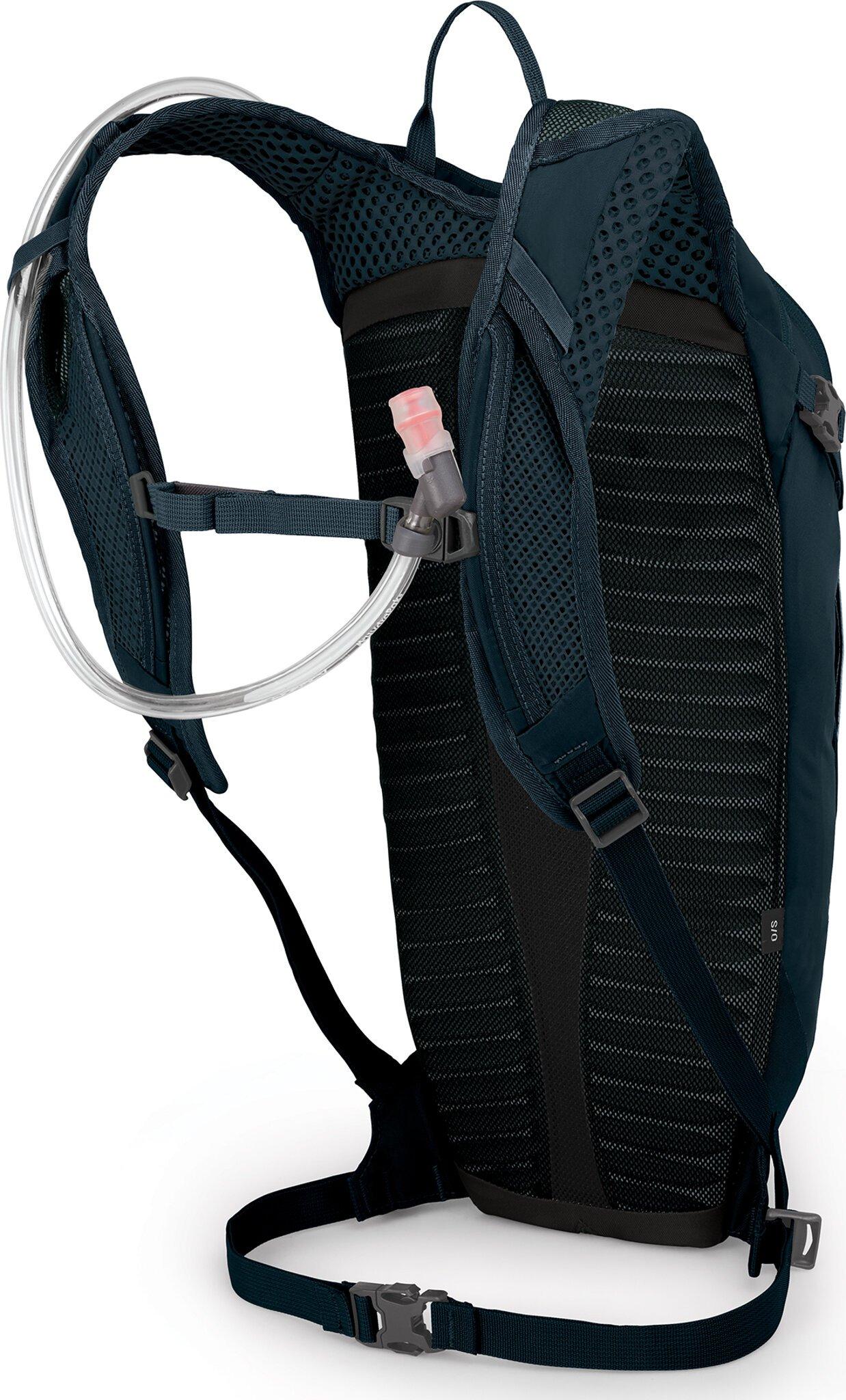 Product gallery image number 16 for product Siskin Bike Backpack with Reservoir 8L - Men's