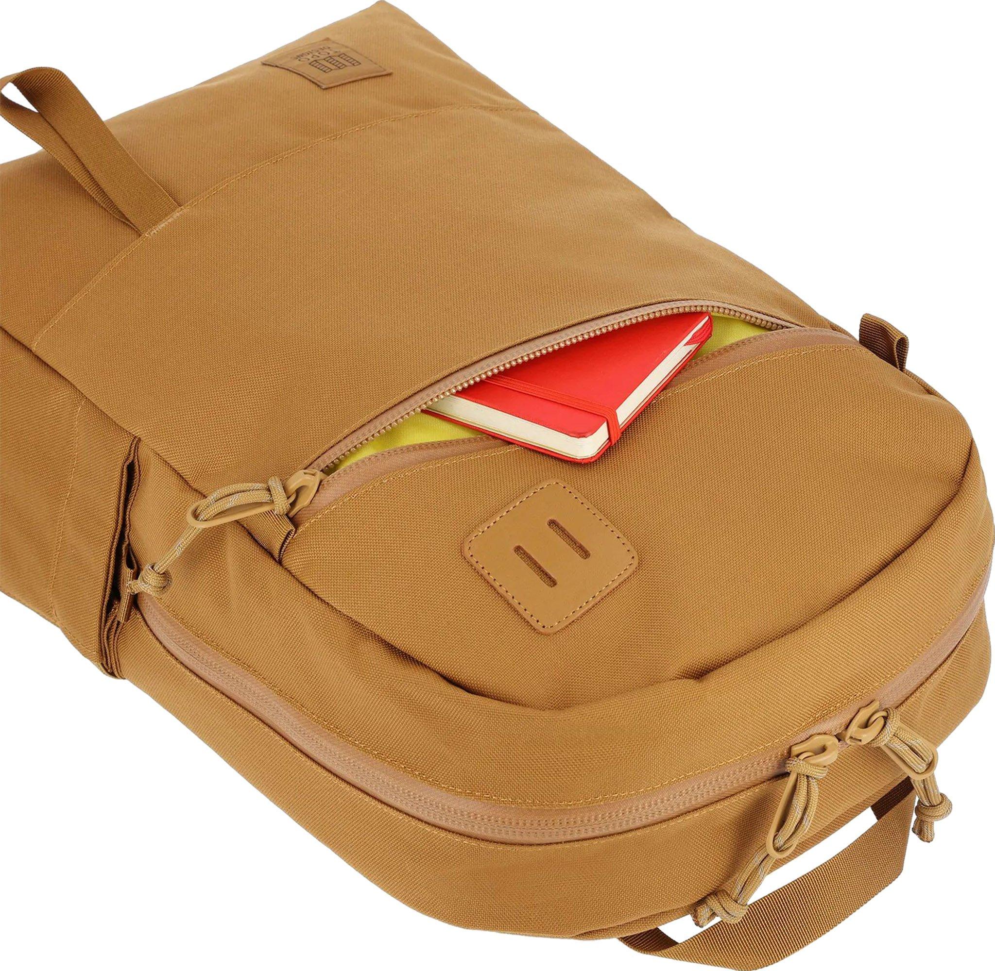 Product gallery image number 8 for product Daypack Tech 21.6L