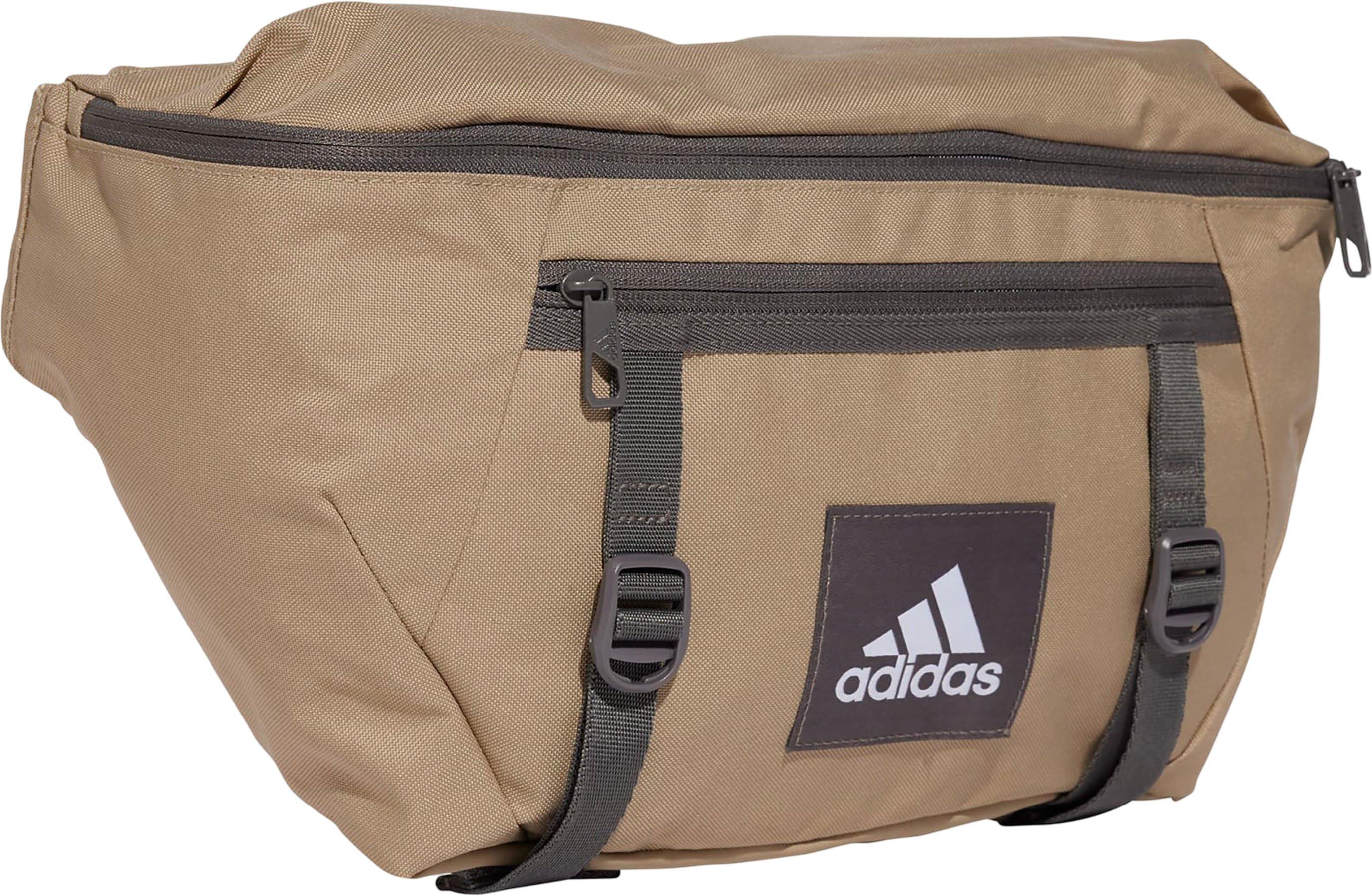 Image de produit pour Sac à bandoulière Essentials 10,75L