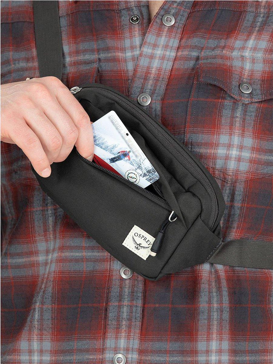 Product gallery image number 3 for product Arcane Waist Bag 1L