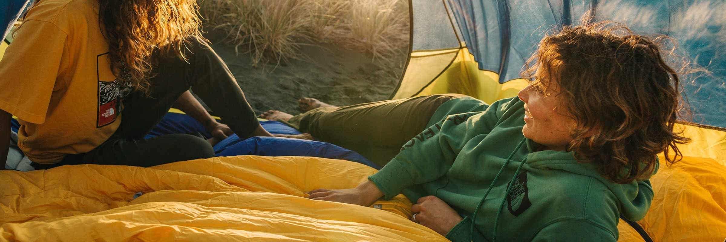 Comment choisir un sac de couchage : guide ultime