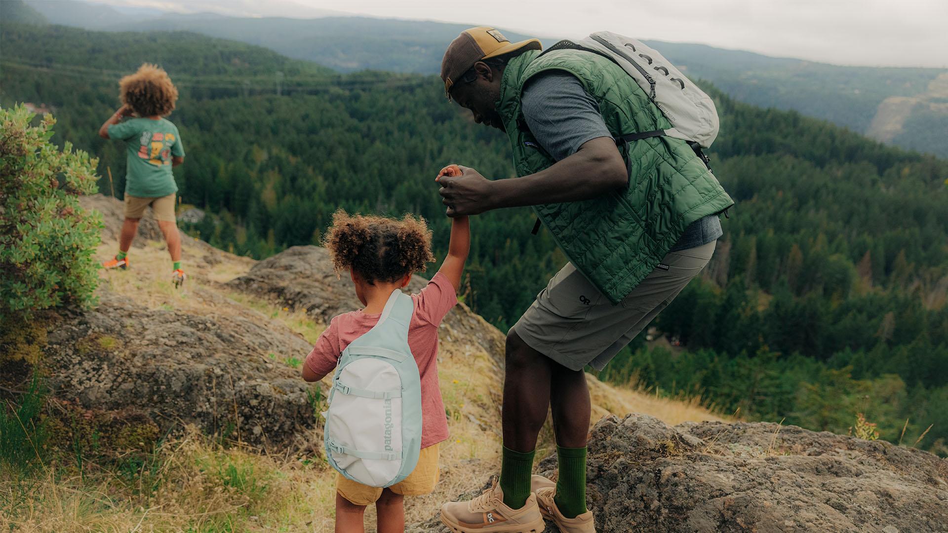 8 Tips for Hiking with Children