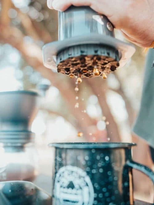 camping-coffee-making-guide11-q3zm1i5ltdw9onyzhhhhqq93451gznfd2b96u7im1a.jpg