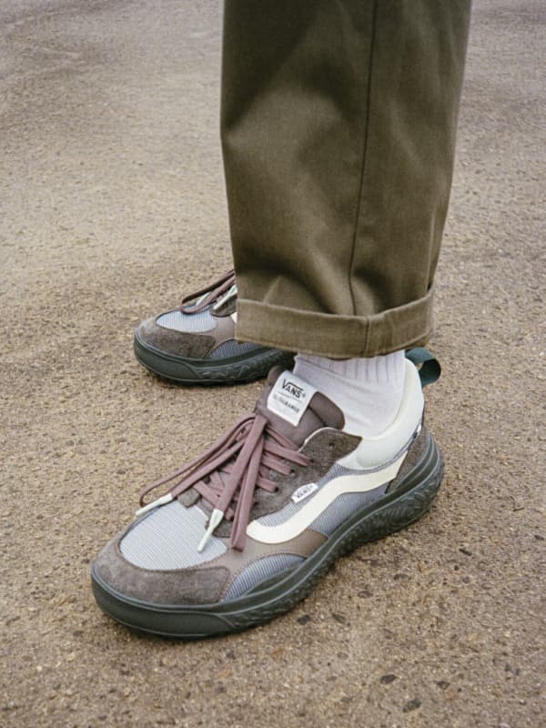 Collection Grid - Casual Shoes