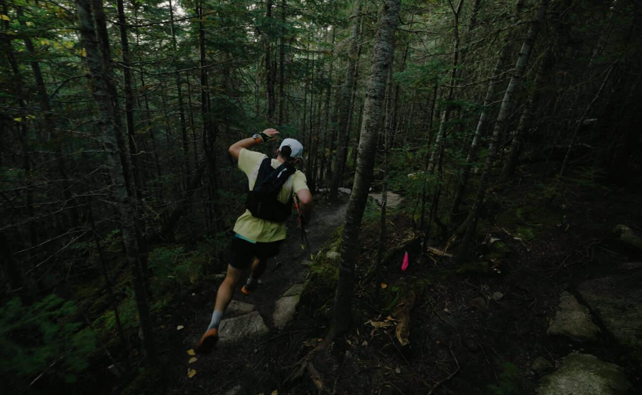 Les essentiels pour le trail running : Ce que les pros apportent à chaque course