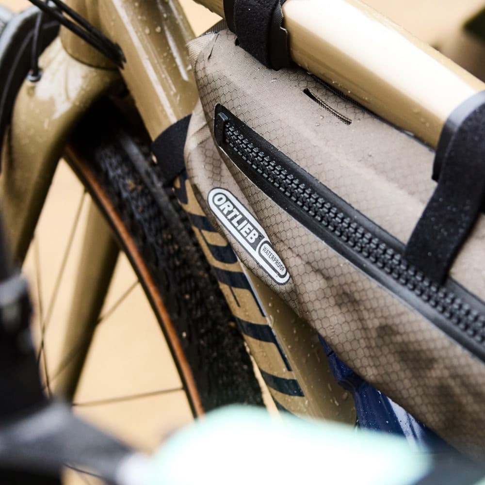 ALS_Cycling_Hub_Image_Grid_2_Mobile_Bags