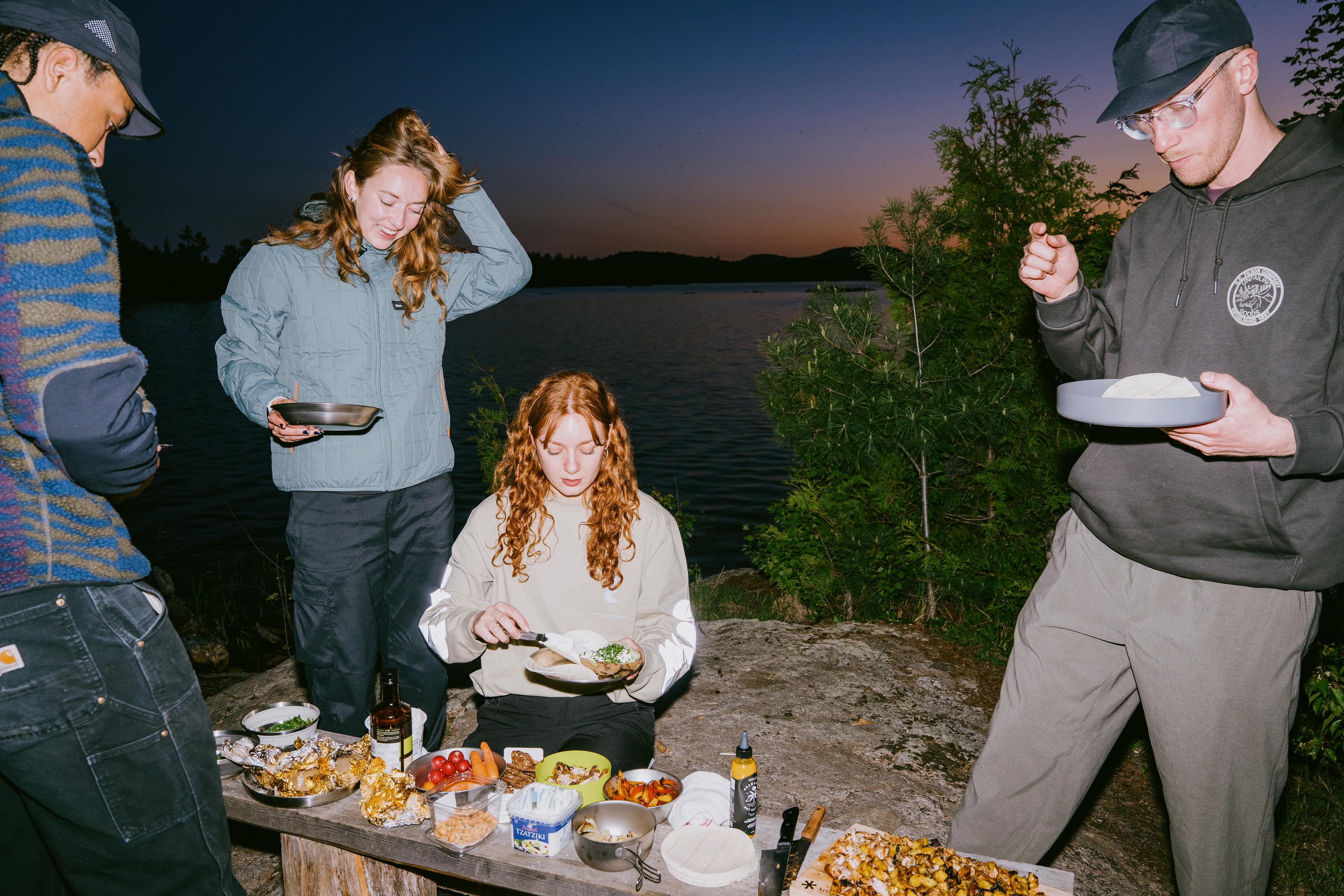 15 Camping Meal Ideas for Breakfast, Lunch and Dinner
