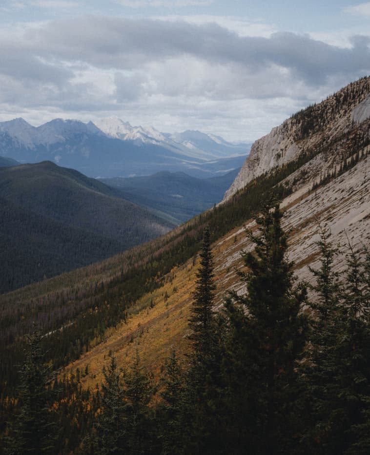 ALS_Journal_top-6-hikes-canada-2_Image