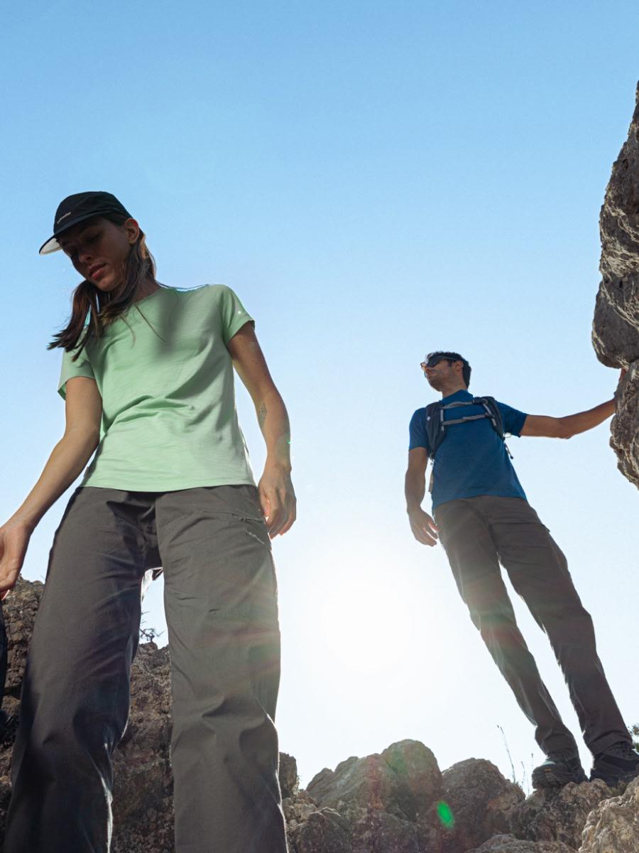 ALS_Image_BLP_HeroBanner_icebreaker_Mobile_SS26