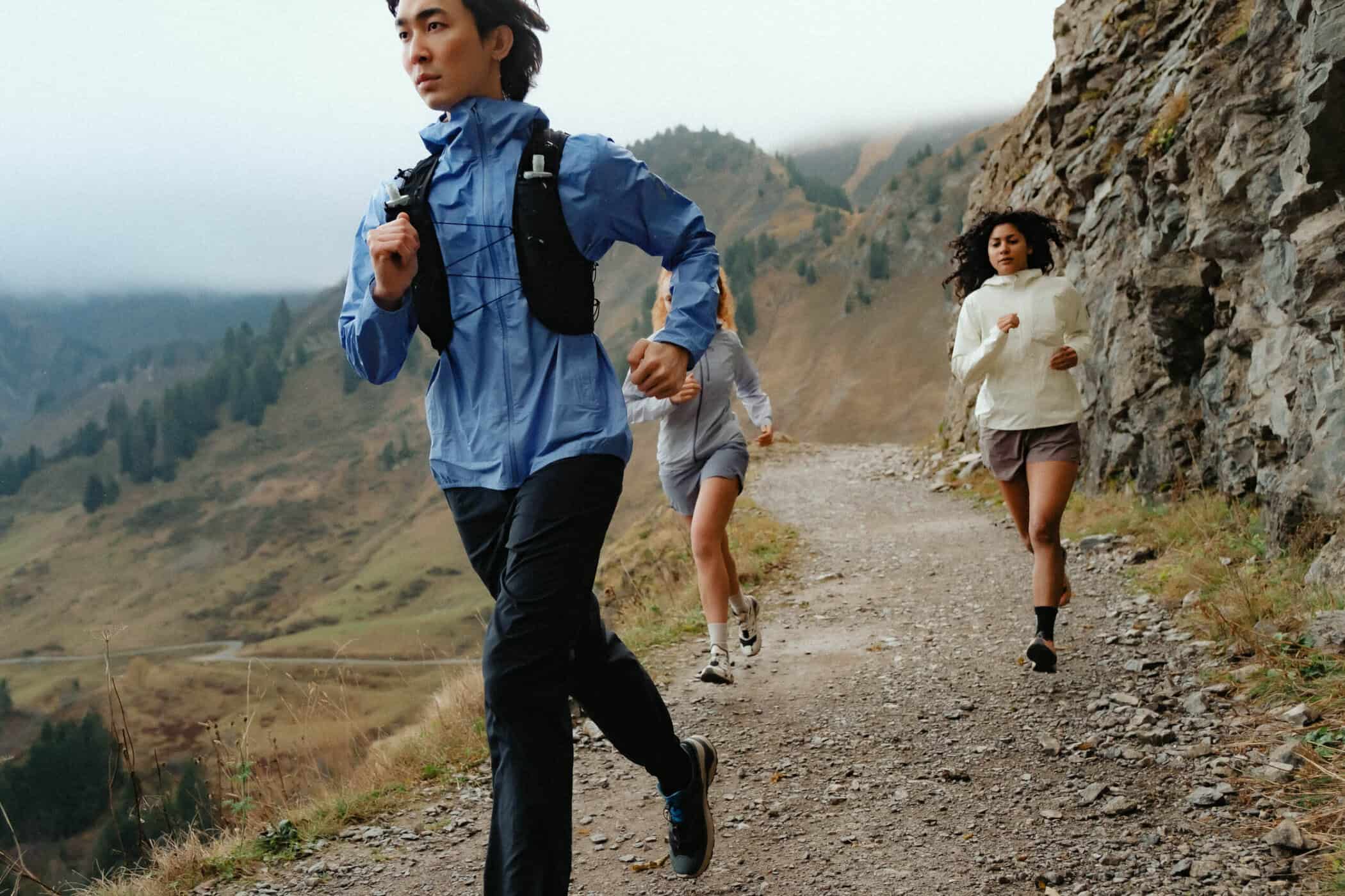 5 Best Trail Running Windbreakers