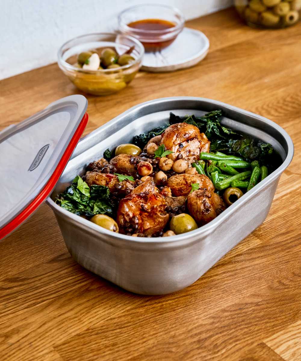 Lunch boxes