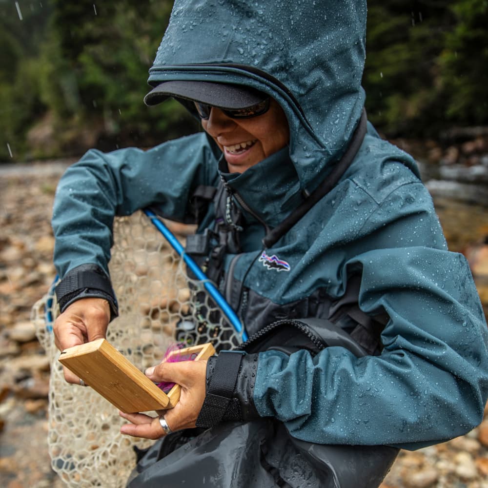 ALS_Image_ShoppingBanner_Patagonia_Fishing_Mobile