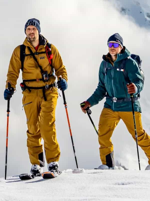 TLH_Image_MenuBanner_Poles_Accessories