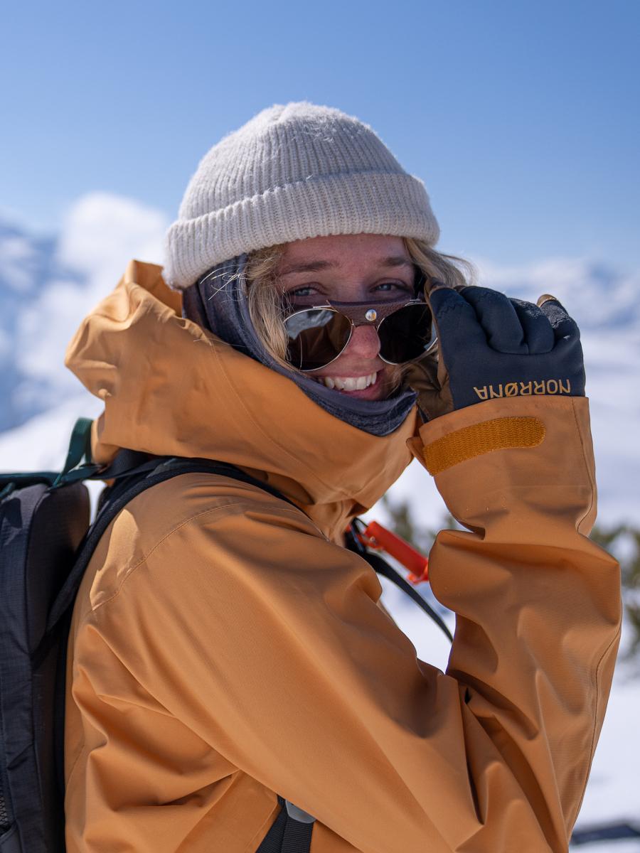 ALS_Image_Deuter_FW25_hero_mobile