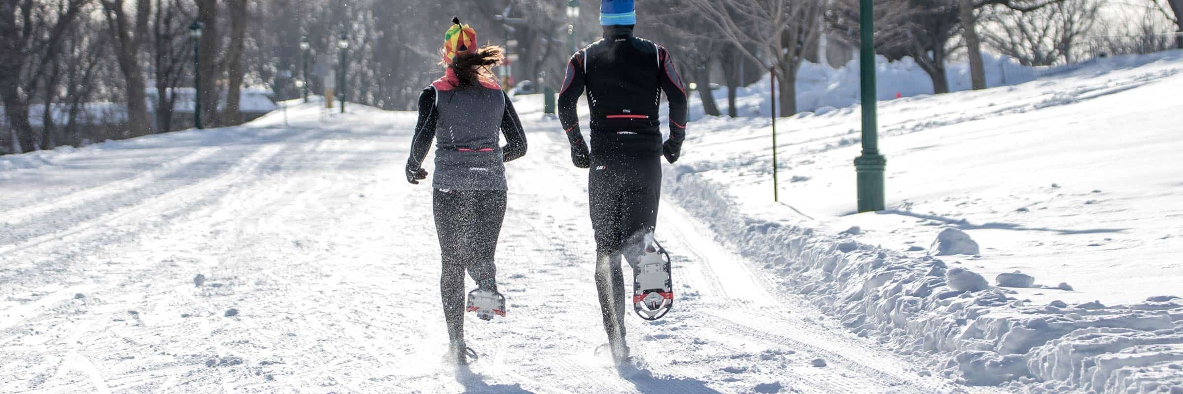 Choosing the Best Snowshoes: Reviews & Guide