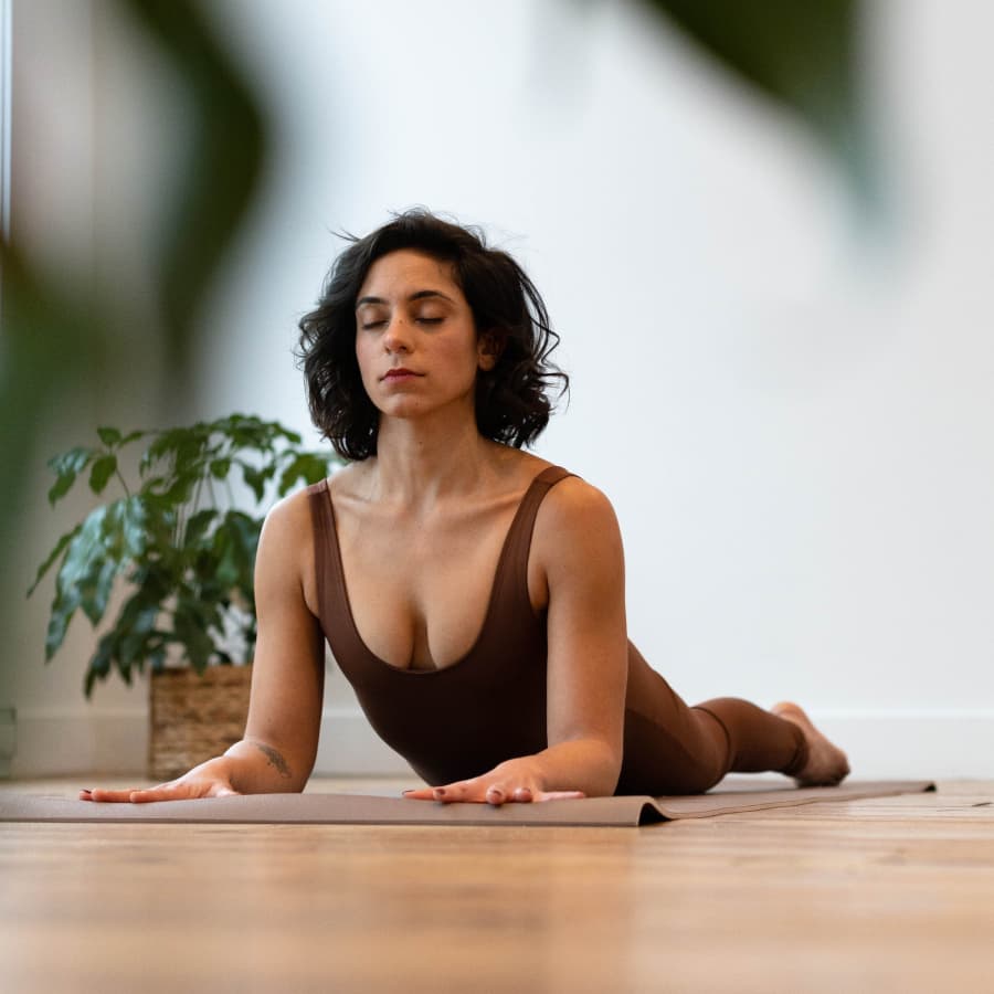 ALS_Image_TrendingBlock_Yoga_Mobile