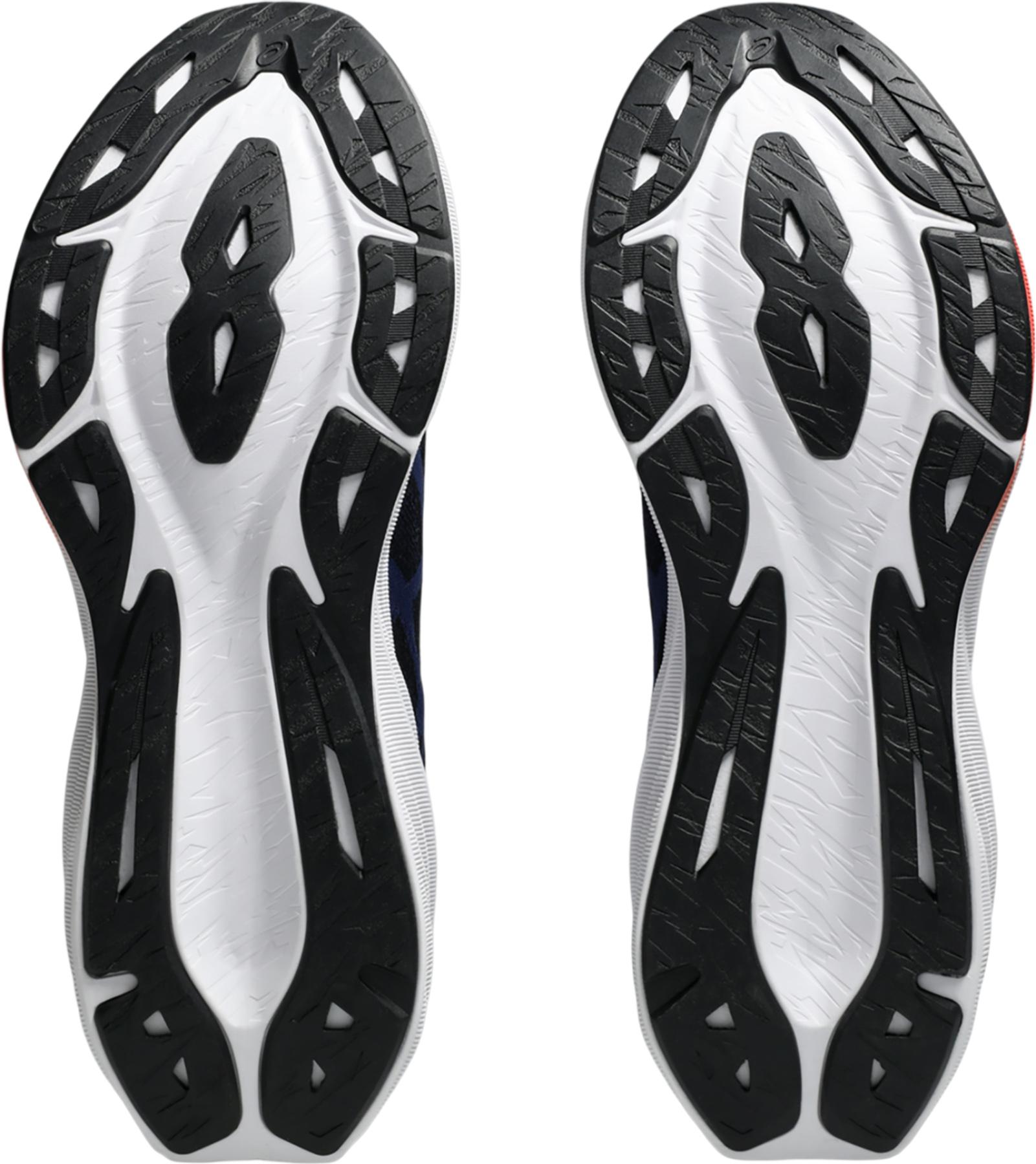 Product gallery image number 3 for product Dynablast 5 Running Shoes - Men's