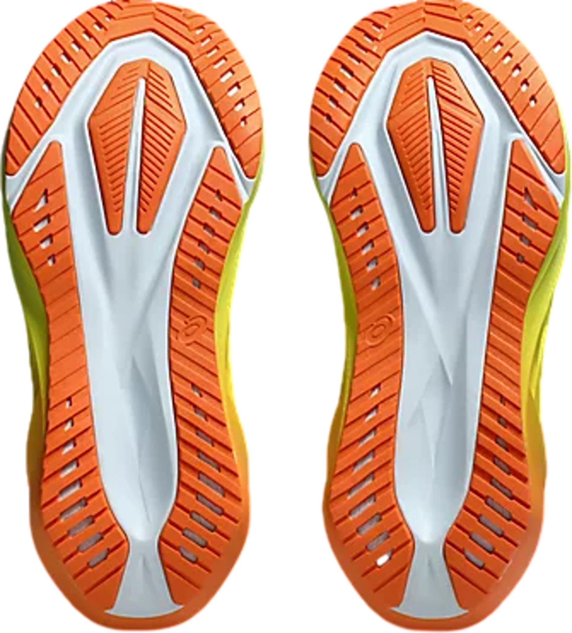 Product gallery image number 2 for product Novablast 5 Sunny Sizzle running shoes - Men's
