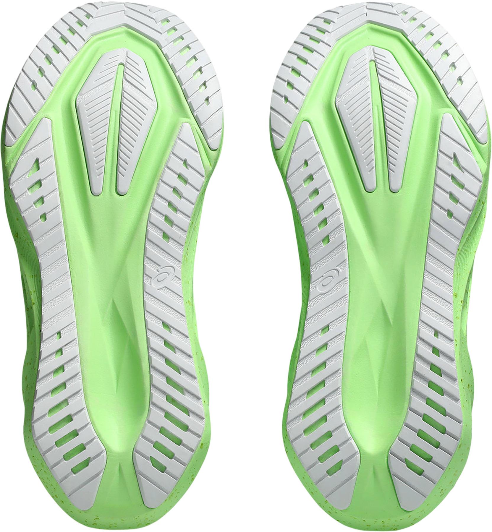 Product gallery image number 3 for product Novablast 5 Ekiden Road Running Shoes - Men's