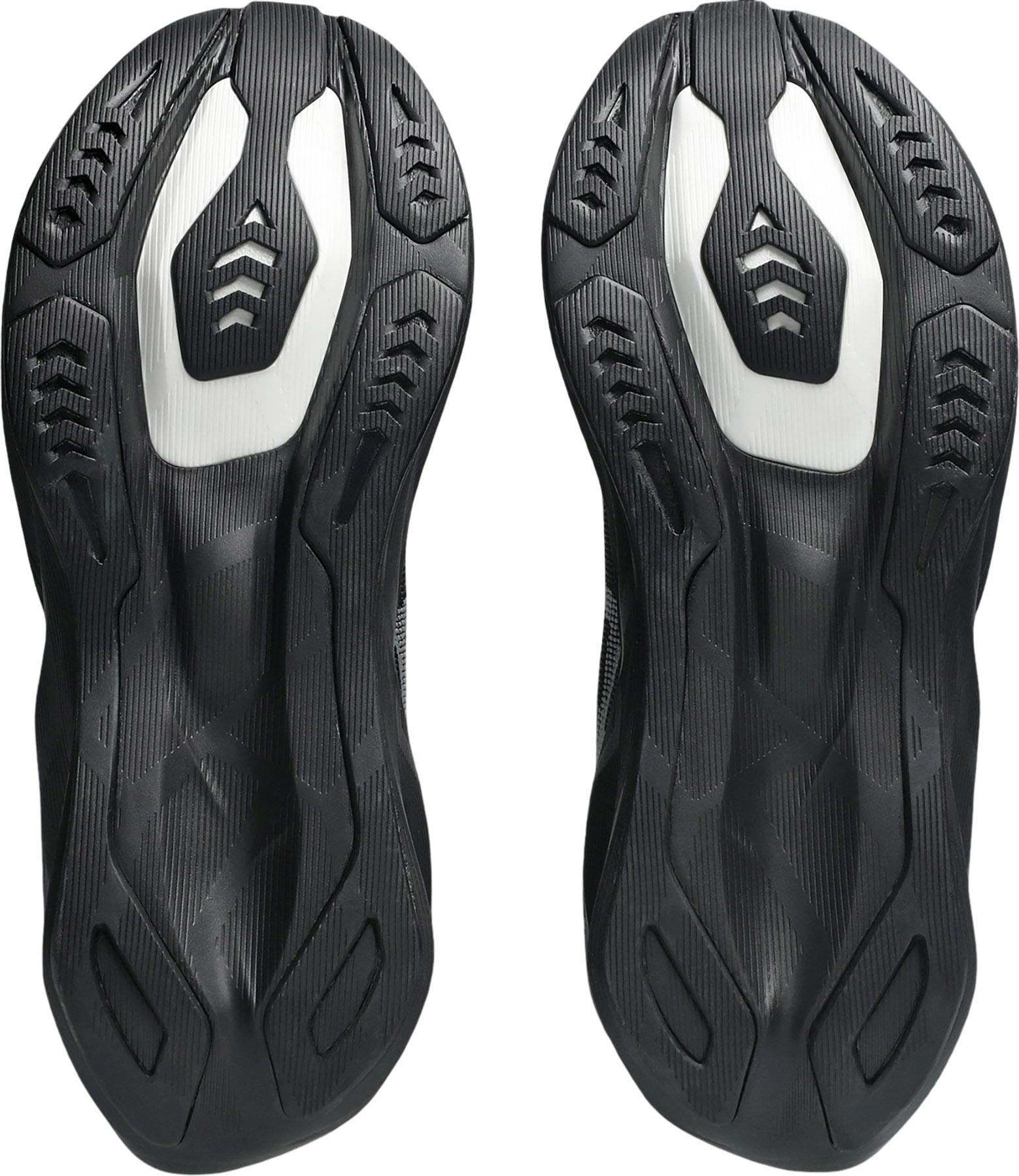Product gallery image number 2 for product Novablast 6 Running Shoes [Wide] - Men's    