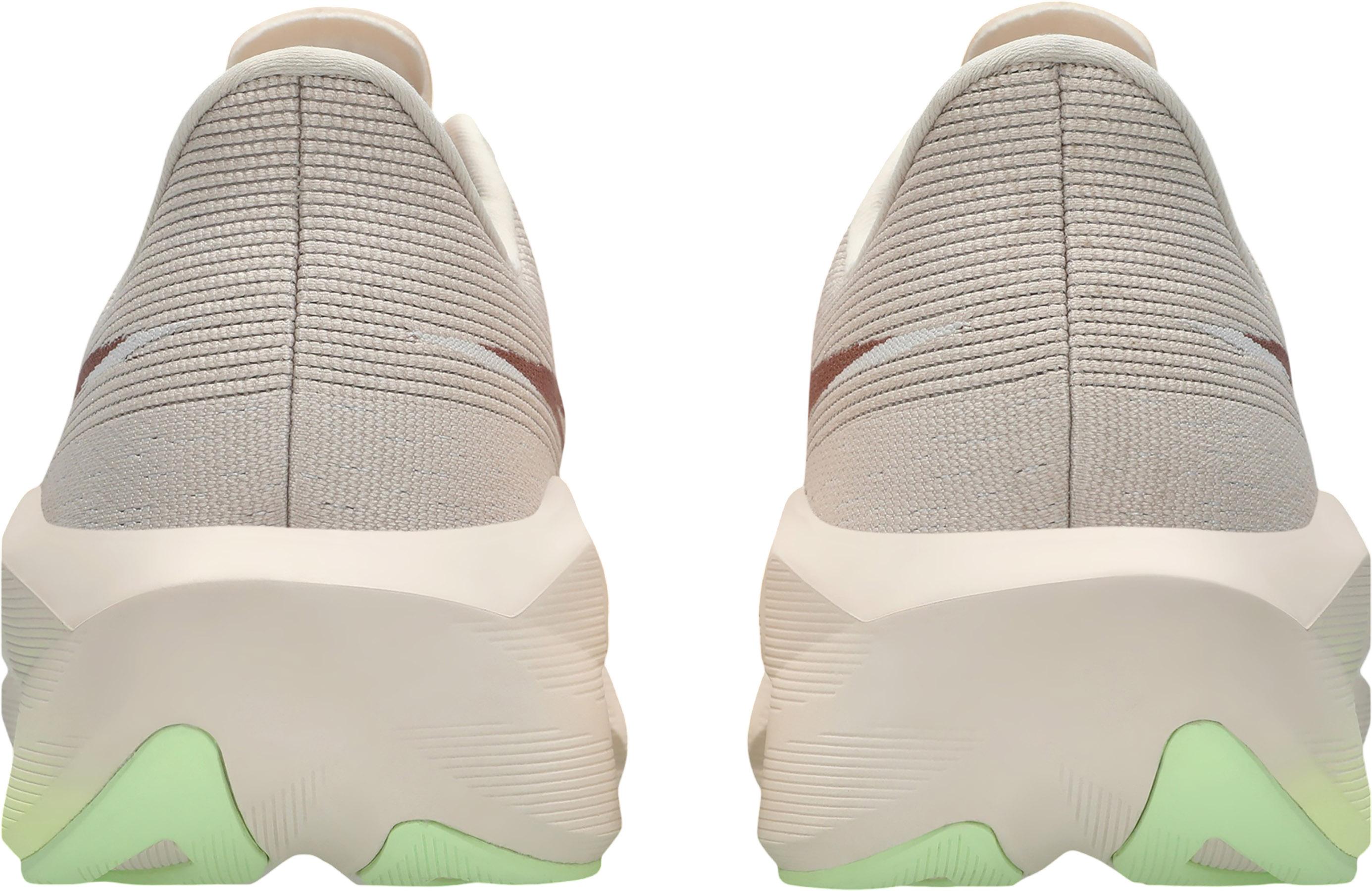 Product gallery image number 3 for product Novablast 6 Running Shoes - Men's