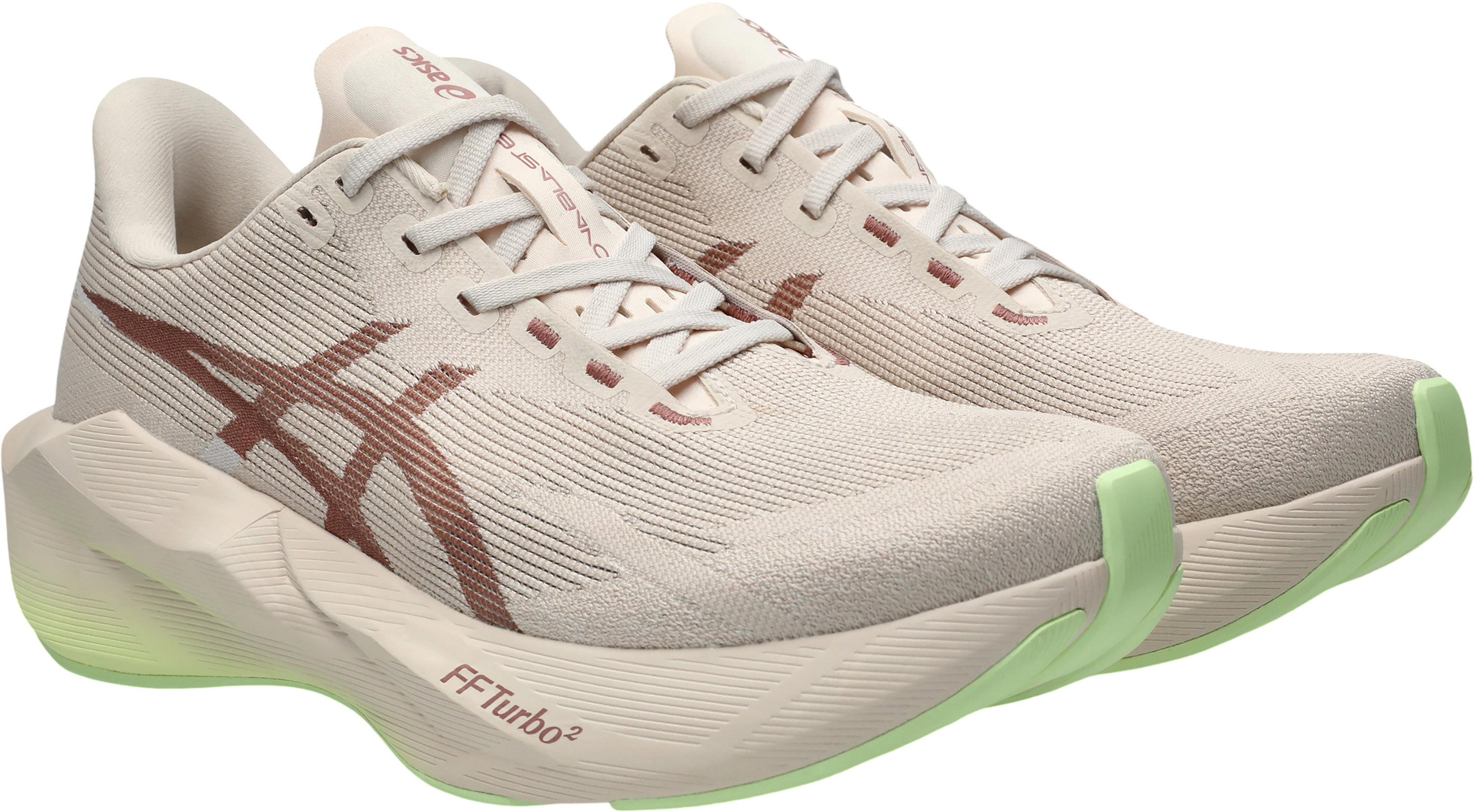 Product gallery image number 2 for product Novablast 6 Running Shoes - Men's