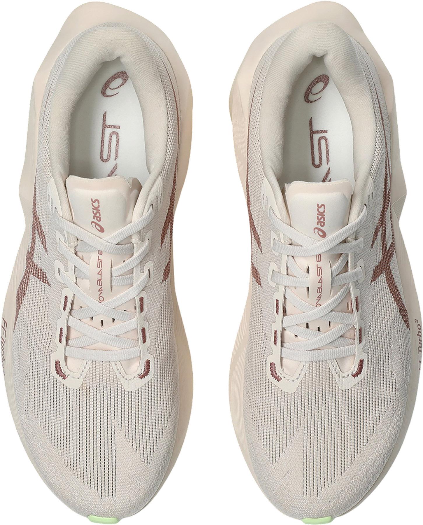 Product gallery image number 6 for product Novablast 6 Running Shoes - Men's
