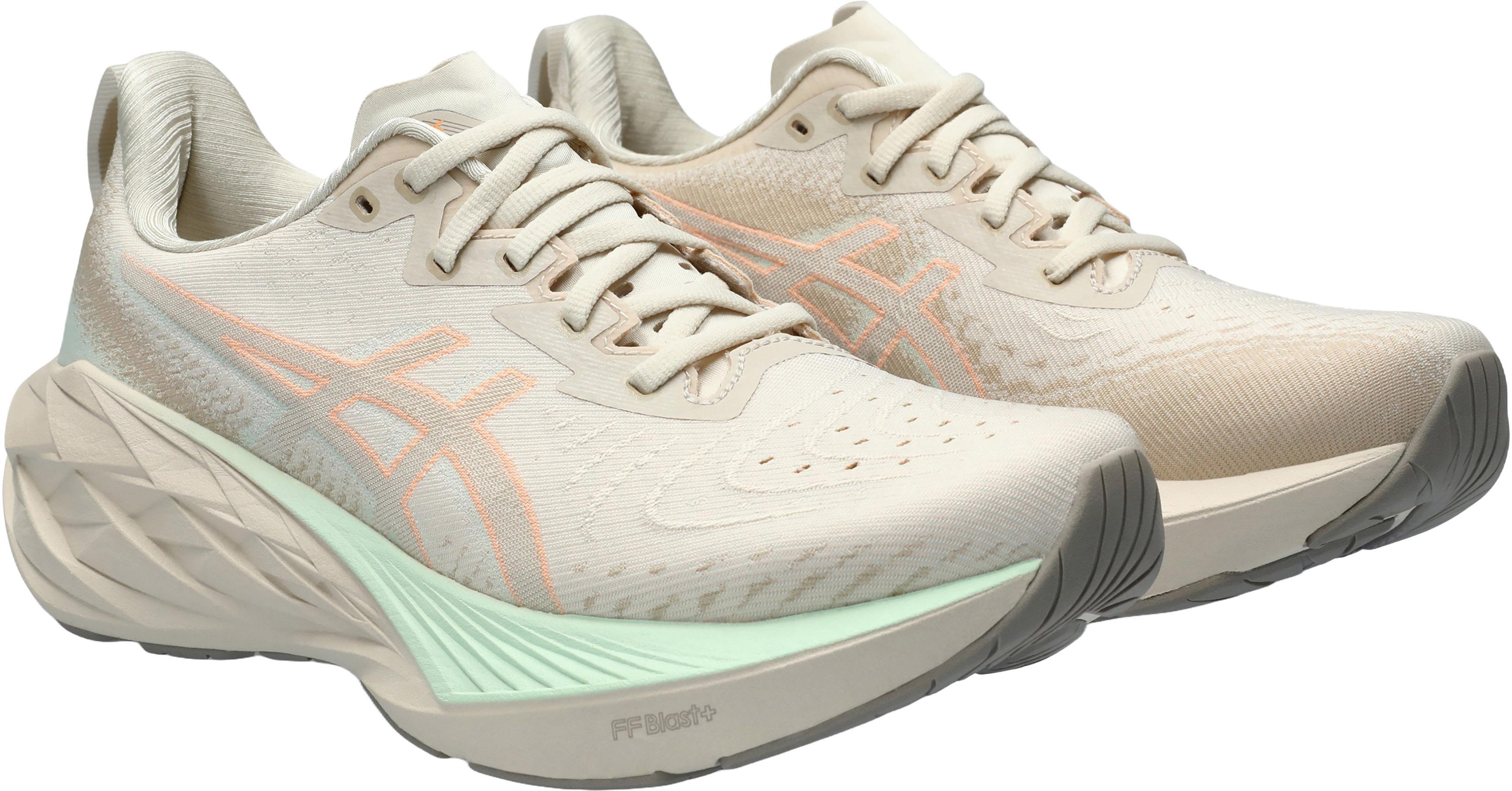 Numéro de l'image de la galerie de produits 5 pour le produit Souliers de course Novablast 4 - Femme