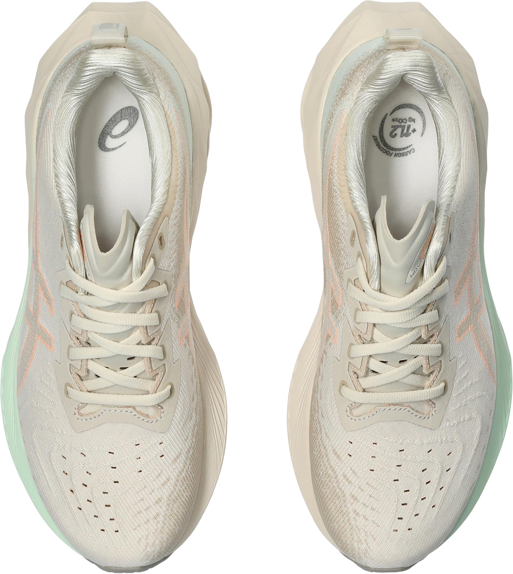 Numéro de l'image de la galerie de produits 4 pour le produit Souliers de course Novablast 4 - Femme