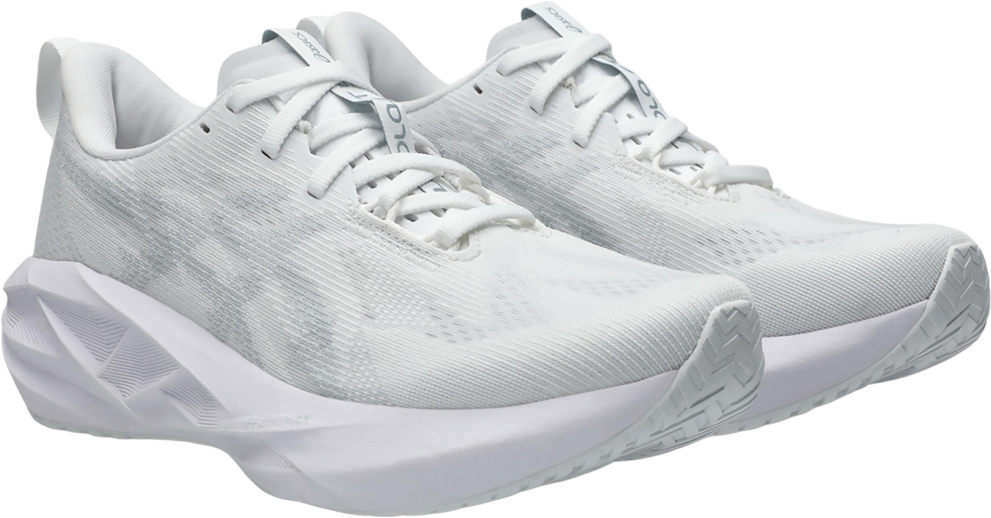Product gallery image number 4 for product Novablast 5 Running Shoes - Women's