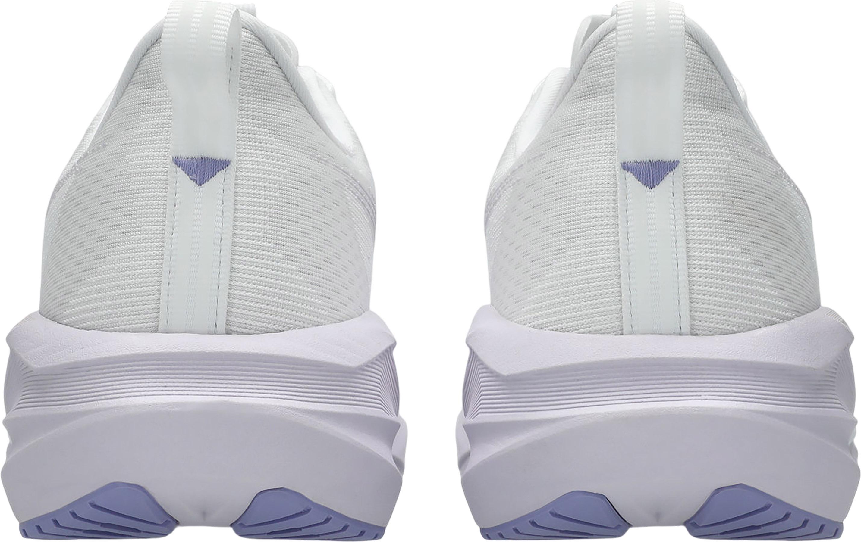 Product gallery image number 2 for product Novablast 5 Running Shoes [Wide] - Women's