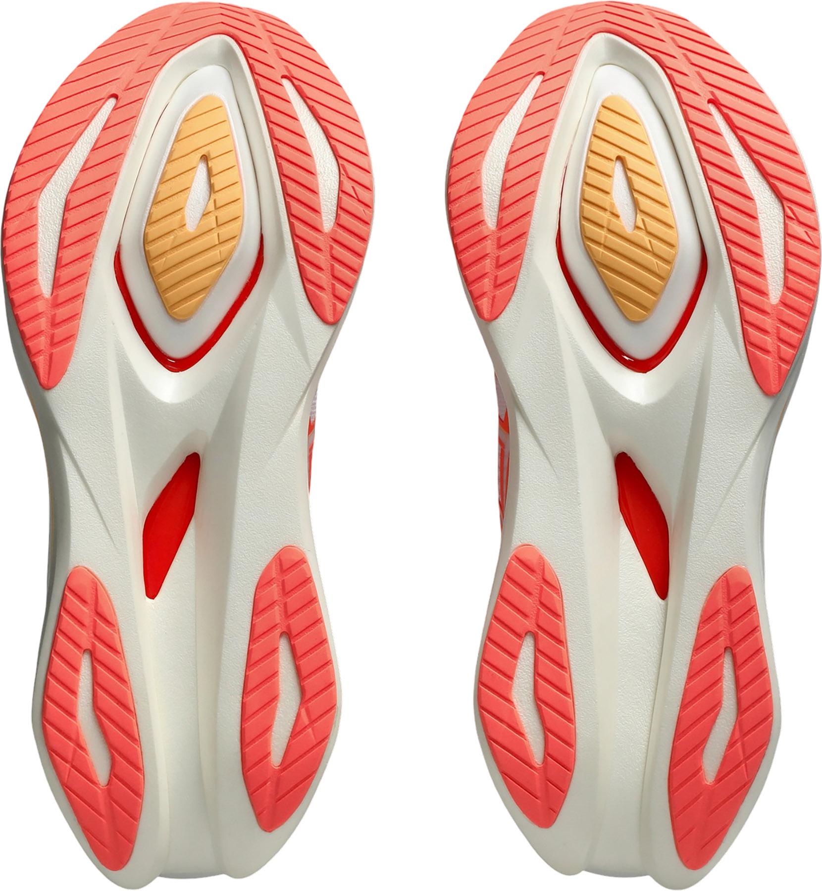 Product gallery image number 3 for product SONICBLAST 2 Running Shoes - Women's