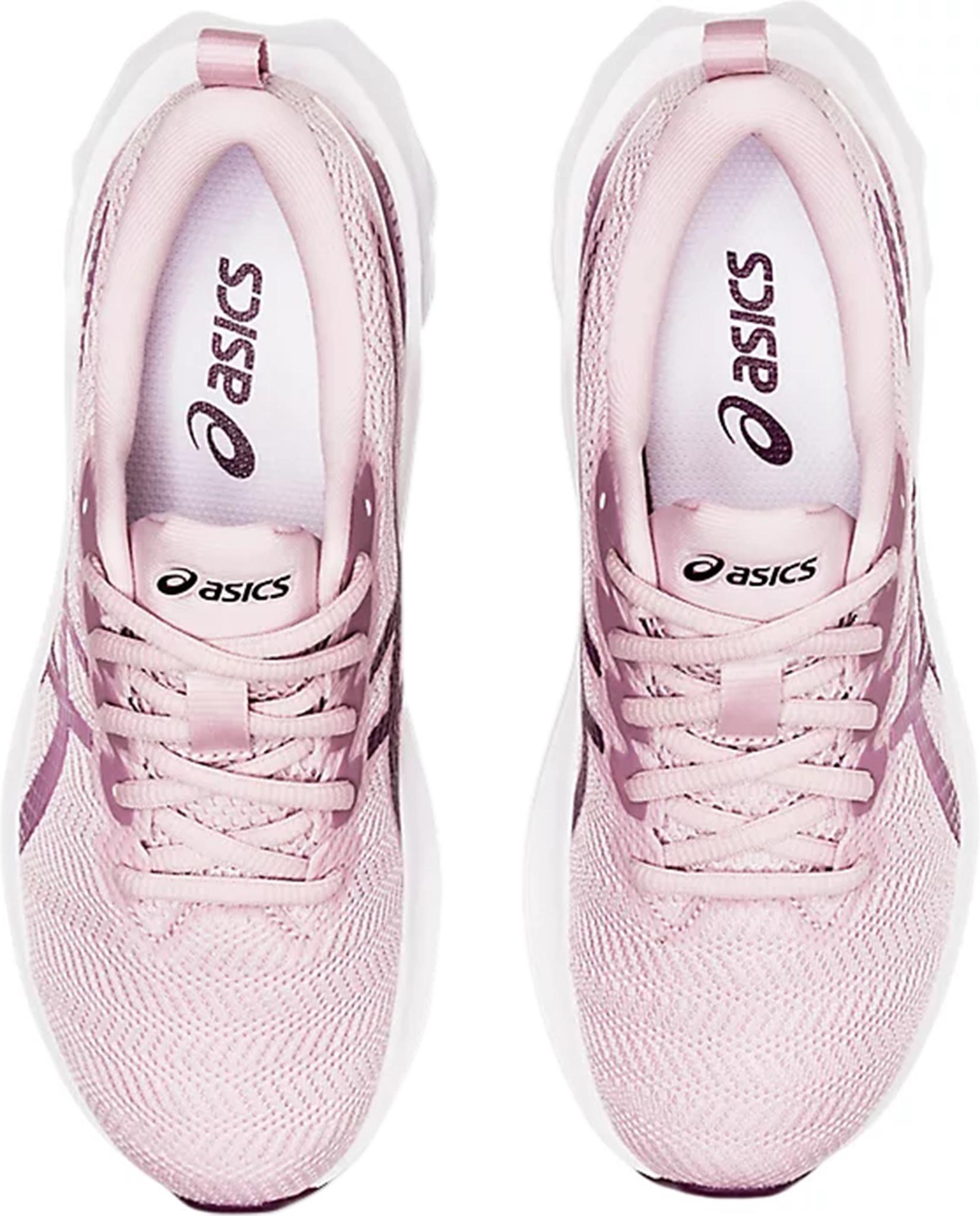 Product gallery image number 5 for product Novablast 2 Grade School Shoes - Kids