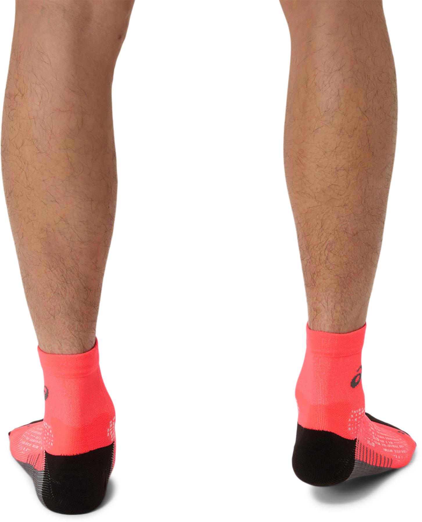 Numéro de l'image de la galerie de produits 3 pour le produit Chaussettes quart de course Performance - Unisexe