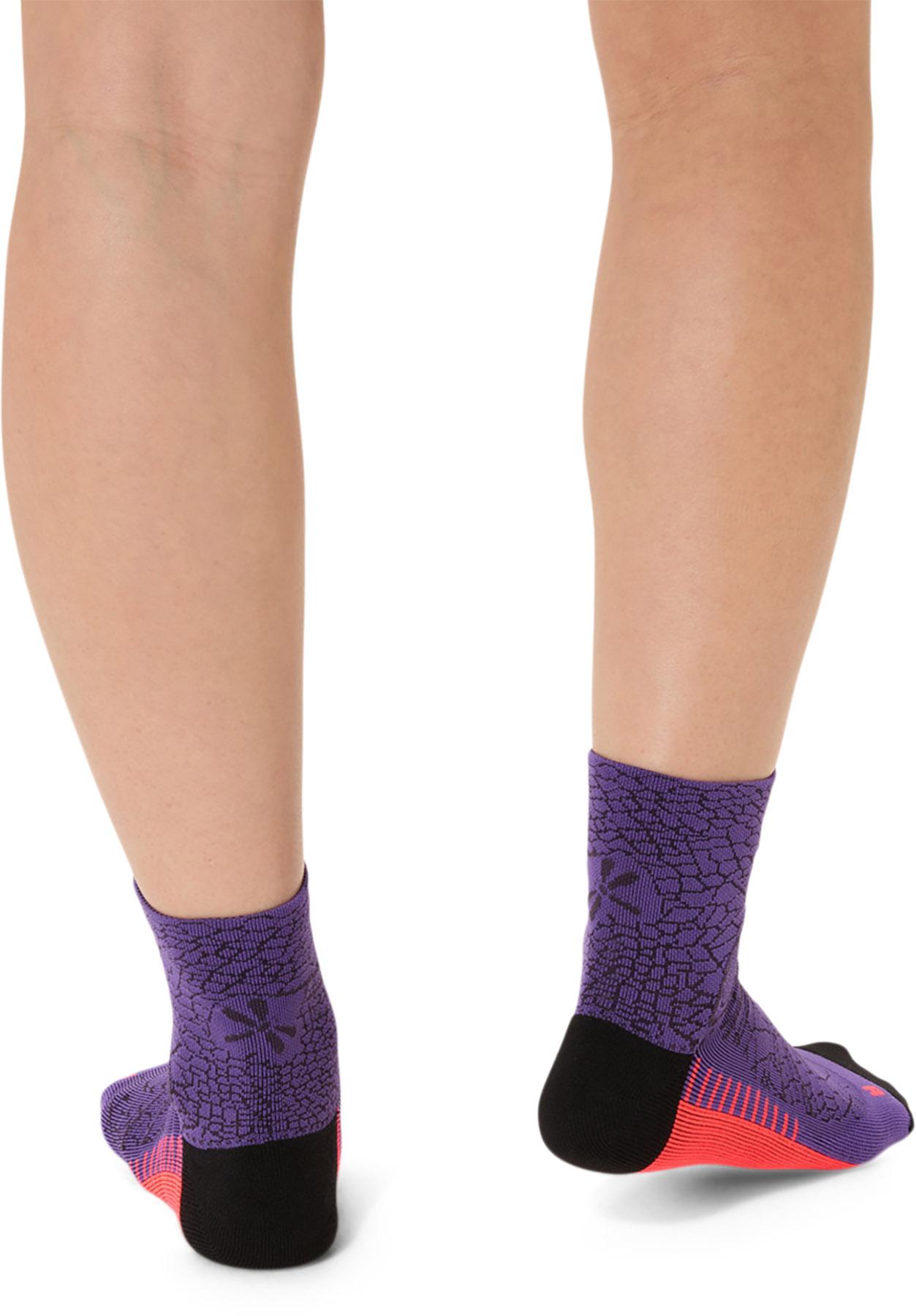 Product gallery image number 2 for product Performance Run Quarter Socks - Unisex