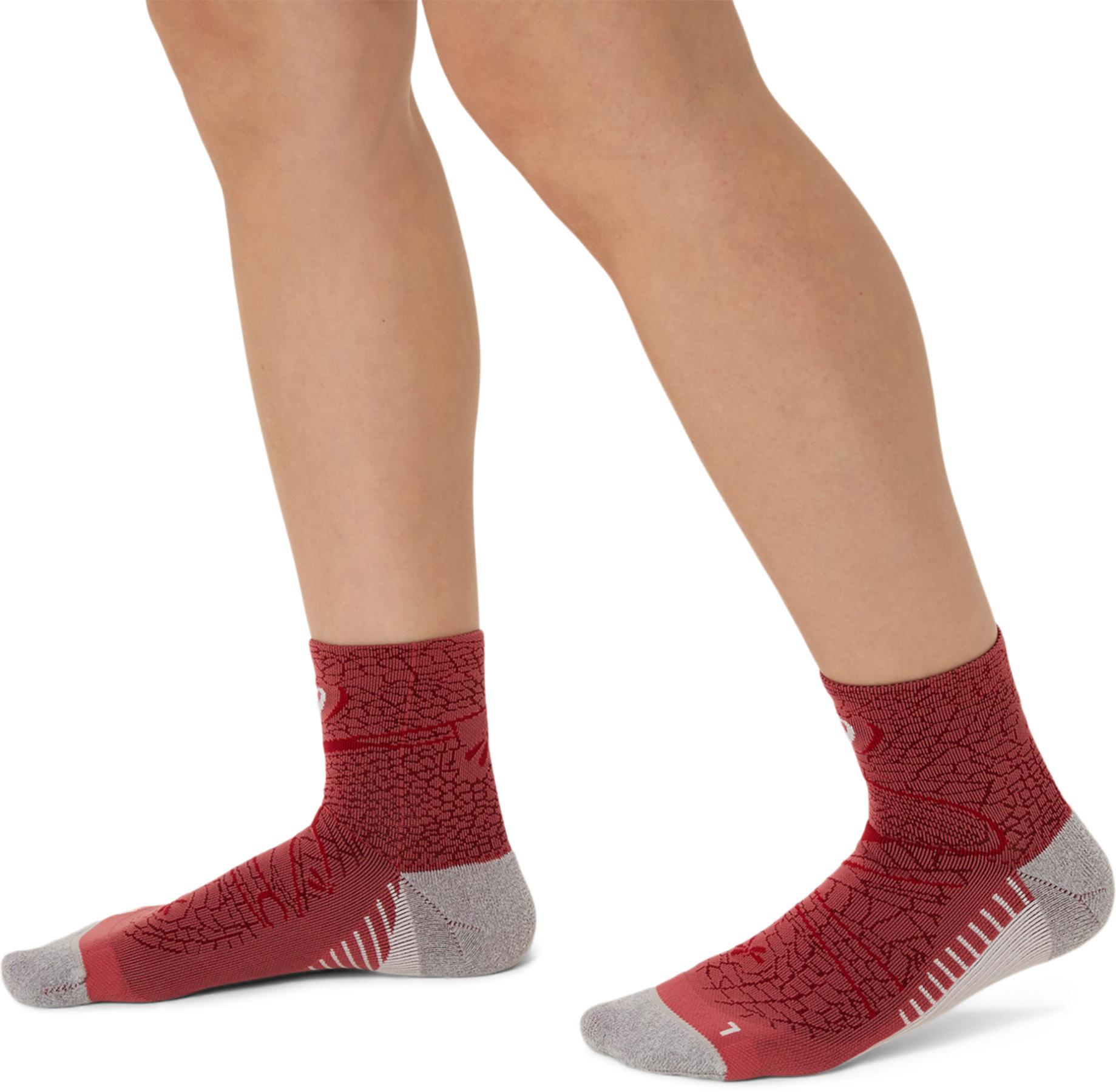 Product gallery image number 6 for product Performance Run Quarter Socks - Unisex