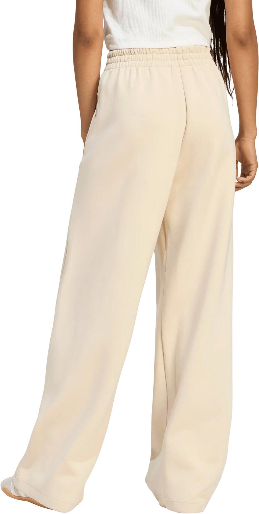Numéro de l'image de la galerie de produits 2 pour le produit Pantalon à jambe droite Soft Lux - Femme