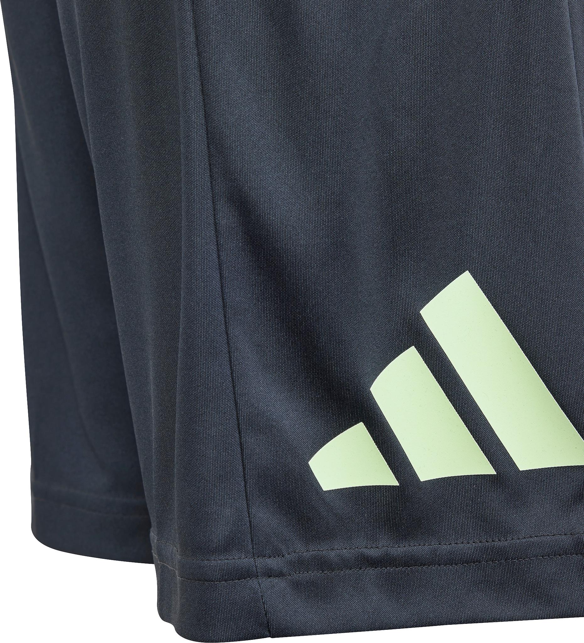 Numéro de l'image de la galerie de produits 3 pour le produit Short coupe régulière avec logo Train Essentials AEROREADY - Enfant