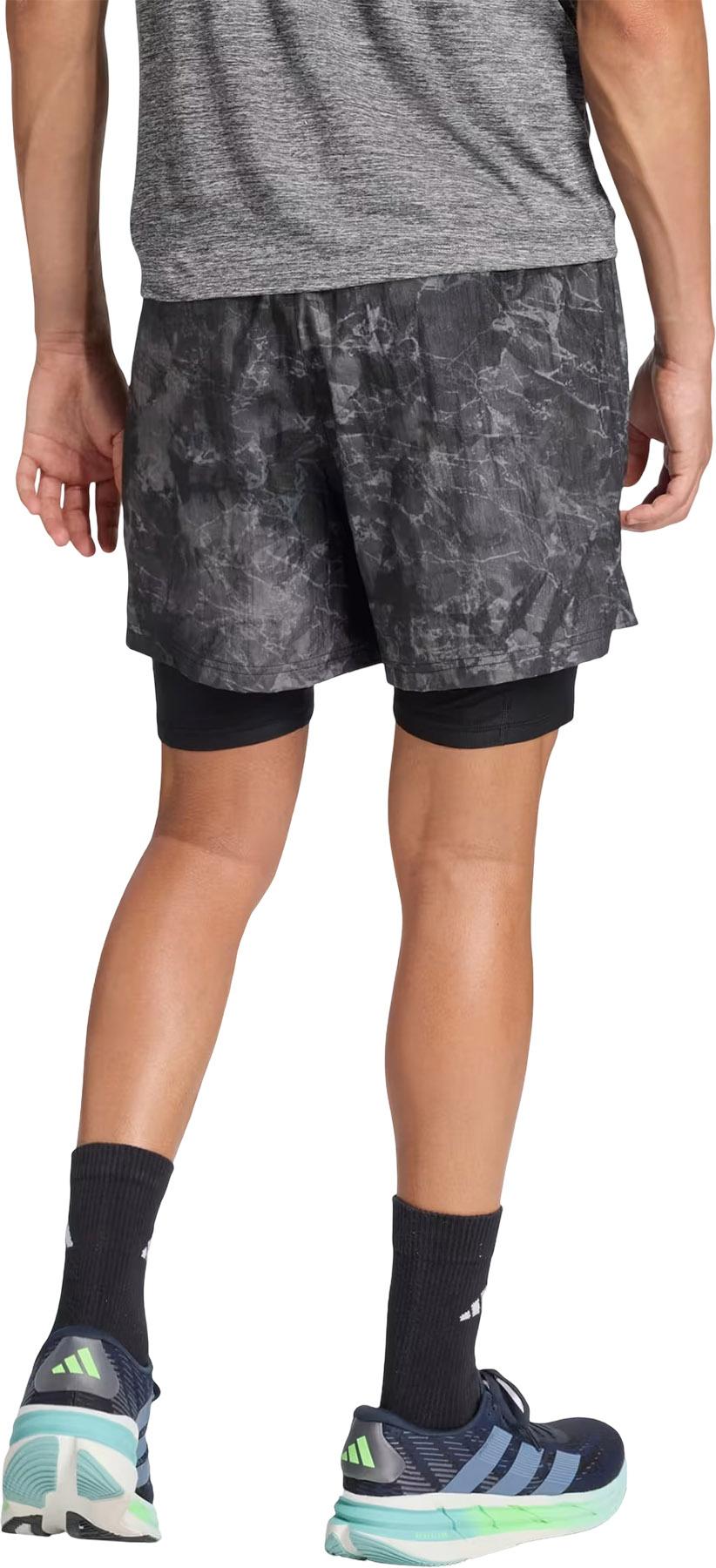 Numéro de l'image de la galerie de produits 2 pour le produit Short 2 en 1 Own The Run Spray Dye - Homme