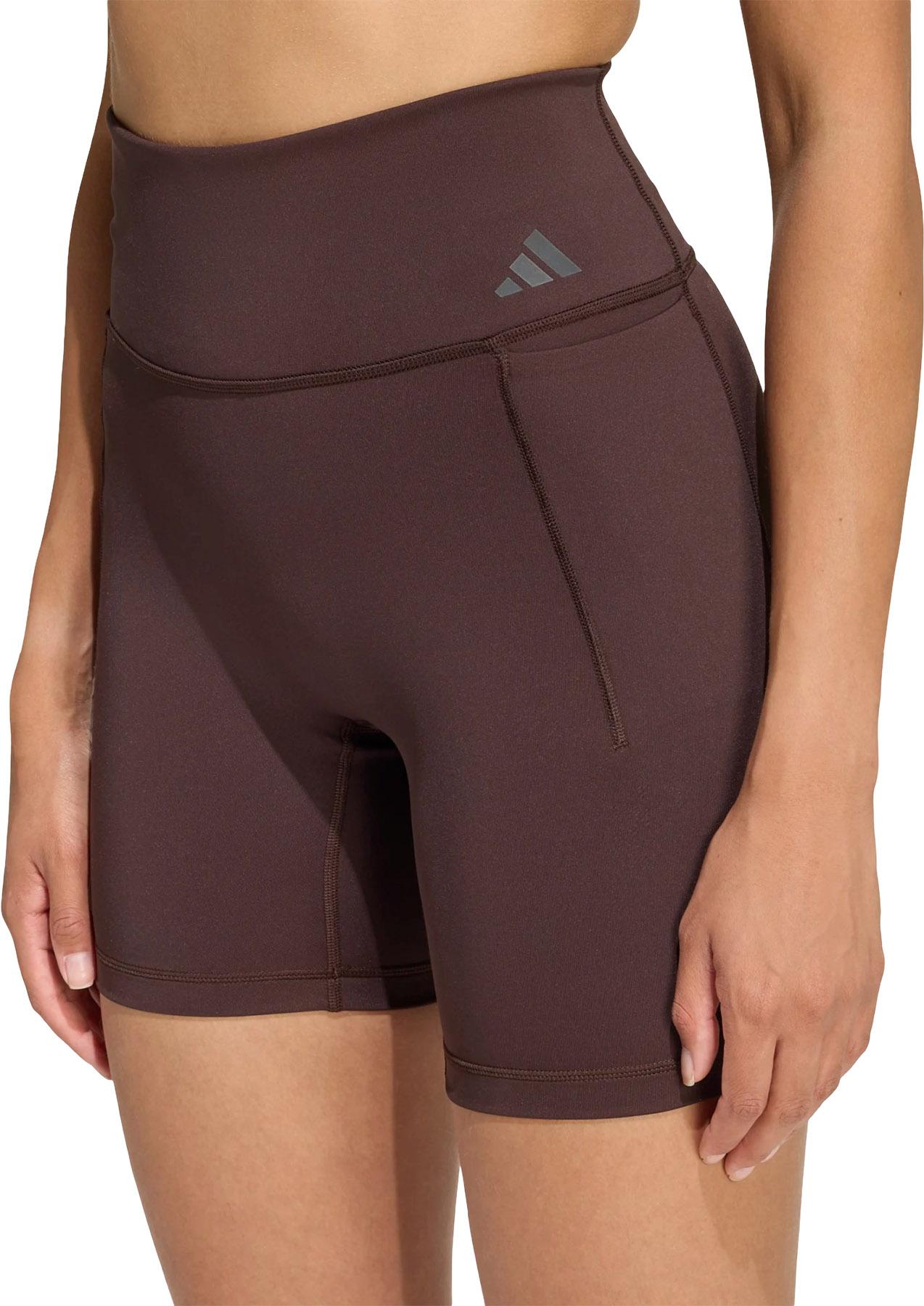 Product gallery image number 3 for product Optime Workout Short Leggings 6 in - Women's