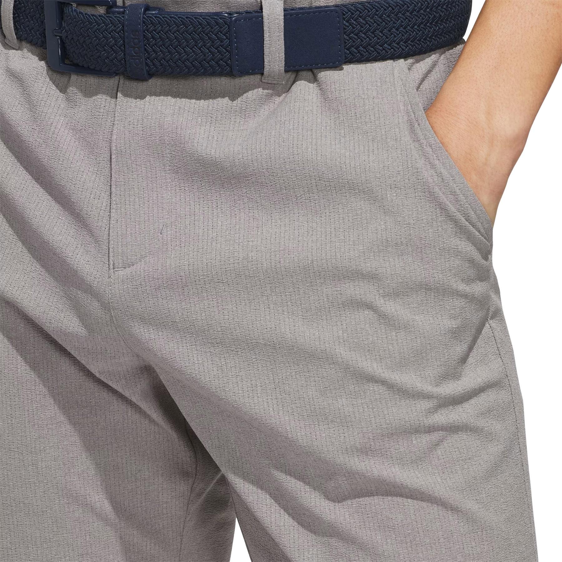 Numéro de l'image de la galerie de produits 3 pour le produit Short de golf texturé Ultimate365 - Homme