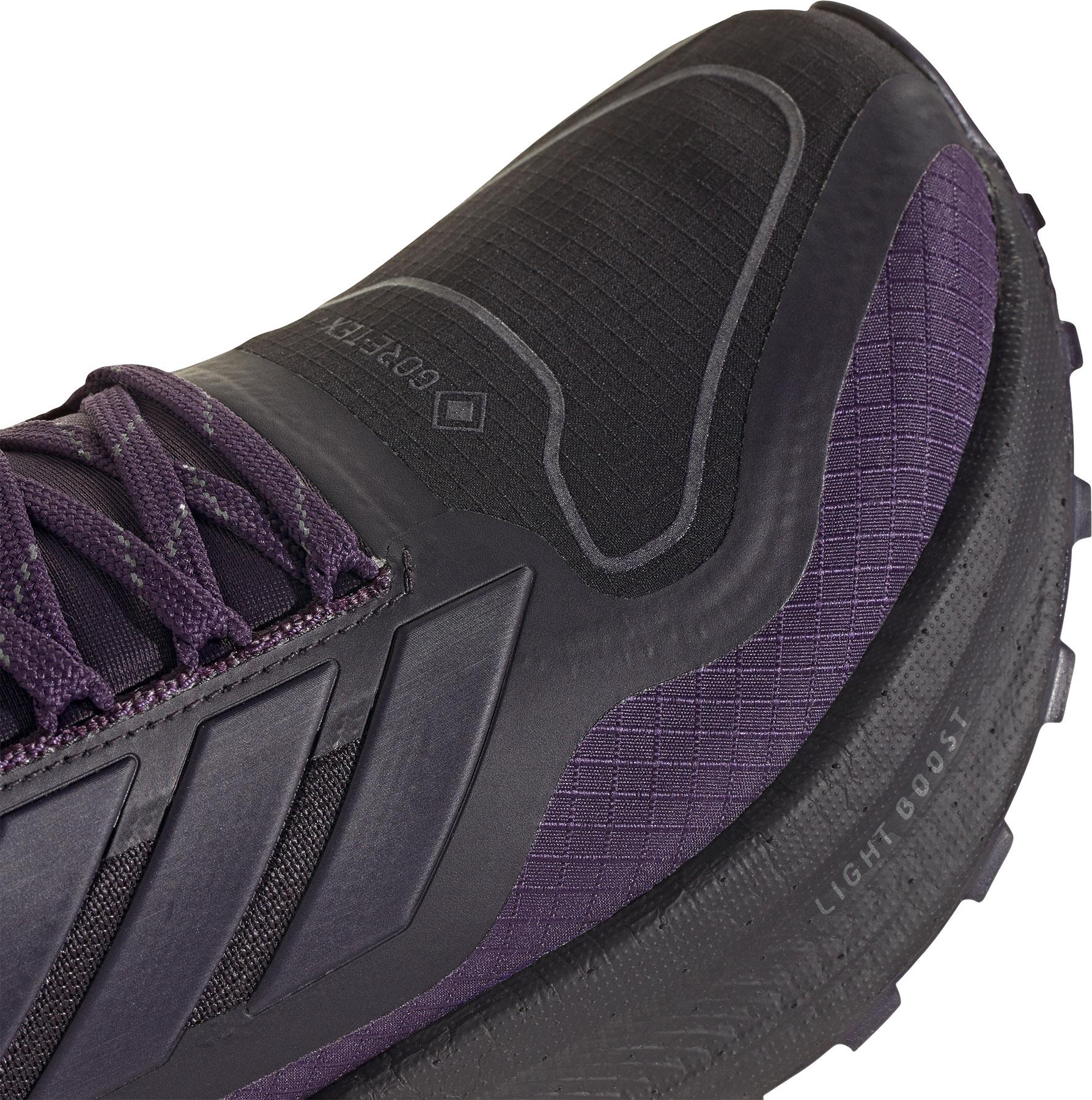 Product gallery image number 3 for product Souliers de course Ultraboost 5 GTX - Femme