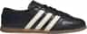 Colour: Core Black - Chalk White - Gum 3