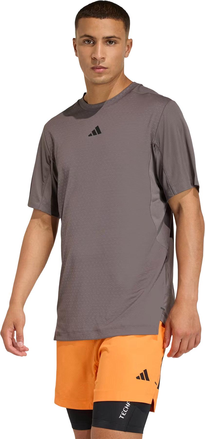 Product gallery image number 6 for product D4T PrimeLift 3 Stripes T-Shirt - Men's