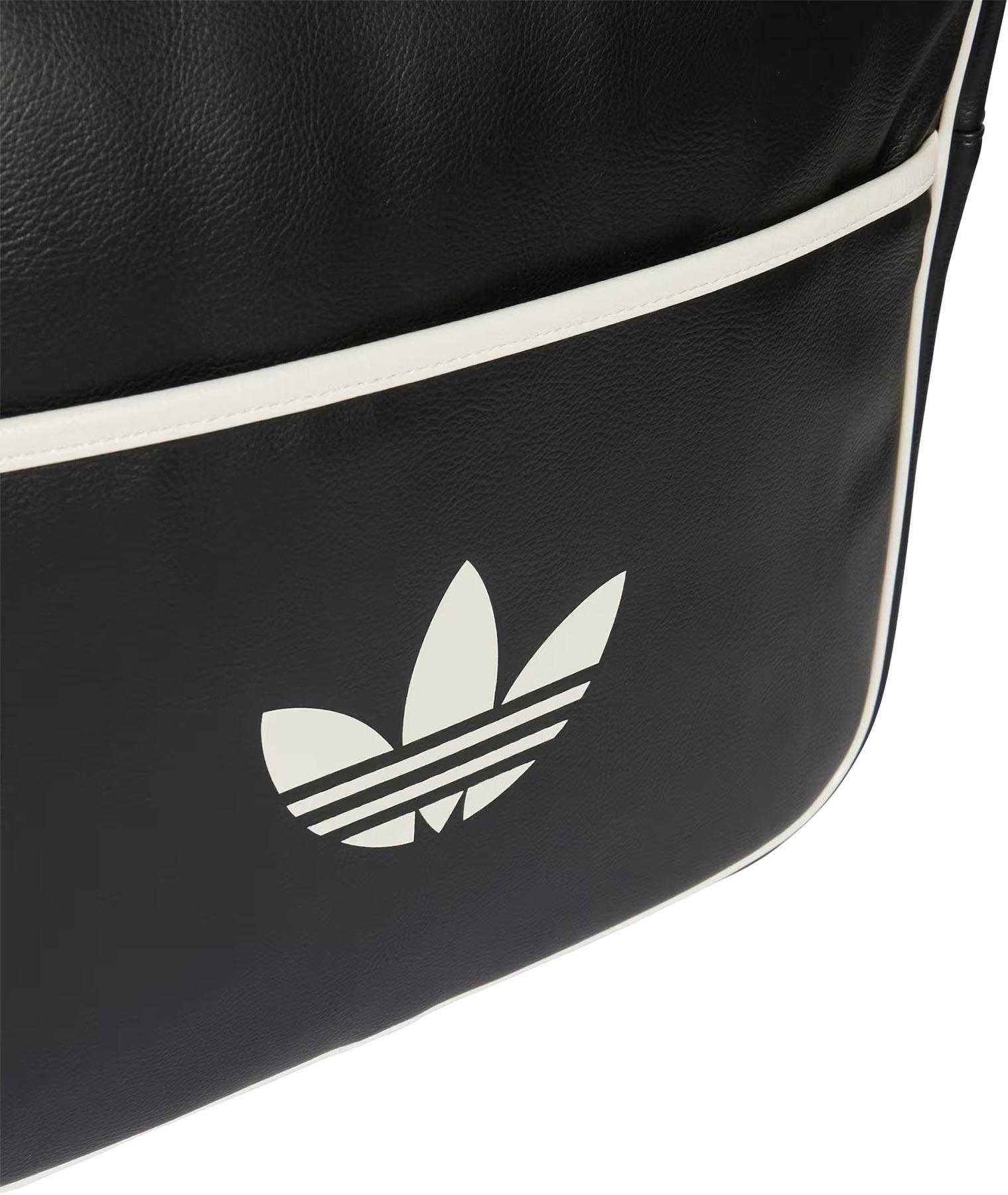 Product gallery image number 2 for product Airliner Shoulder Bag 12L