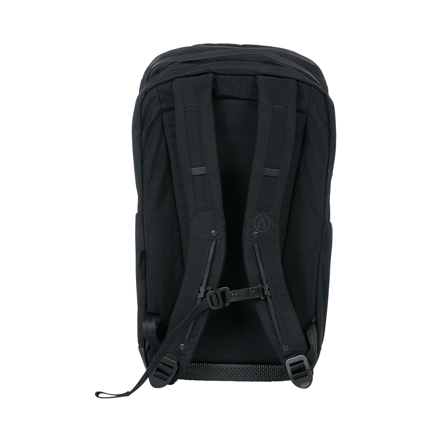 Product gallery image number 4 for product Minimalist Daypack