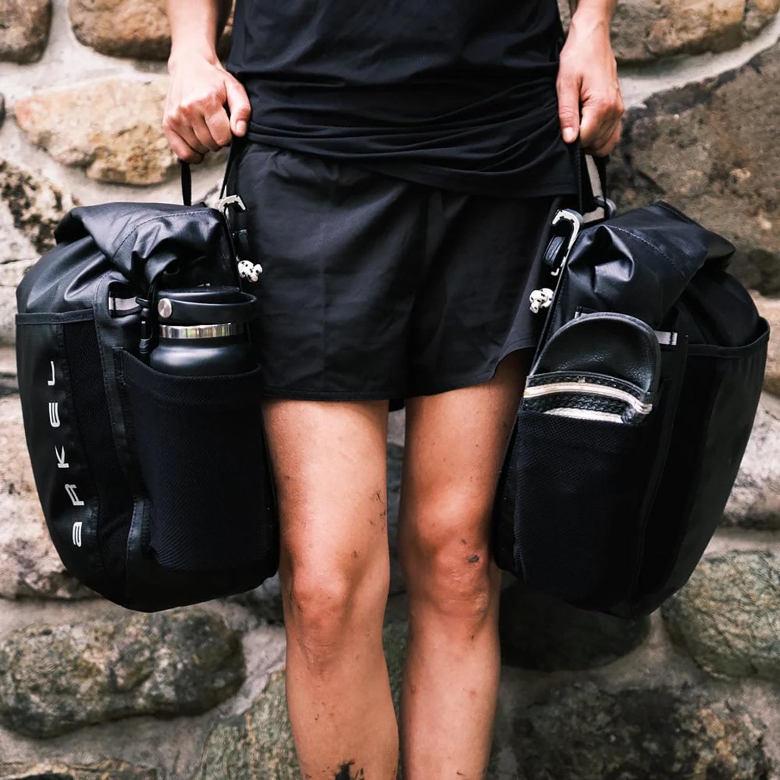 Numéro de l'image de la galerie de produits 4 pour le produit Sacoche de vélo étanche Dolphin 16L - Unité